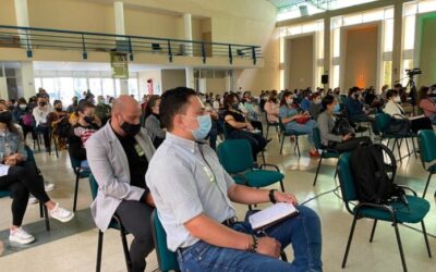 En El Carmen se realizó el foro “La Educación en Tiempos de Crisis”