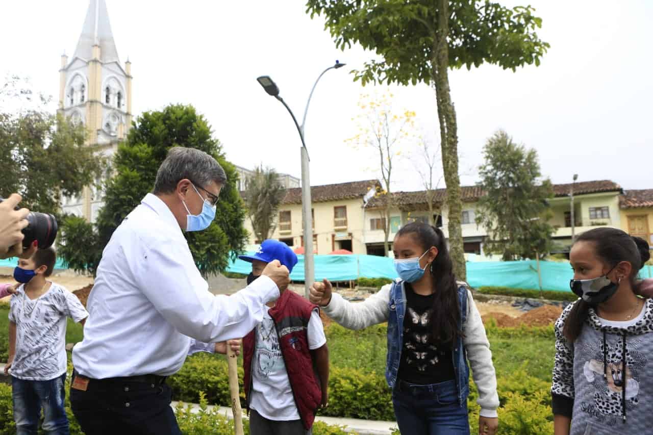 Se realizó el primer Encuentro Zonal de la Agenda Antioquia 2040 en Caramanta