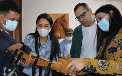 En Cocorná, dos ciudadanos recibieron prótesis gratuitas