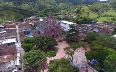 En San Carlos, un hombre murió mientras hurtaba cables de energía
