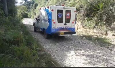 En Alejandría denuncian a la ambulancia por no auxiliar a un enfermo en la vía