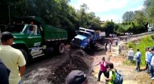 Las lluvias están presentando dificultad para transitar en la vía Granada-El Santuario