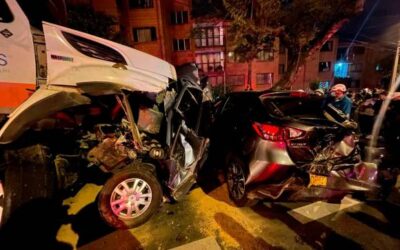 Camión de basura chocó contra vehículos y dejó 25 personas lesionadas en Medellín