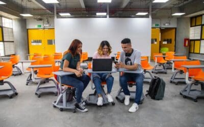 El programa Talento Especializado abre convocatoria 2022-1 para formar a 1.065 personas en temas de la Cuarta Revolución Industrial