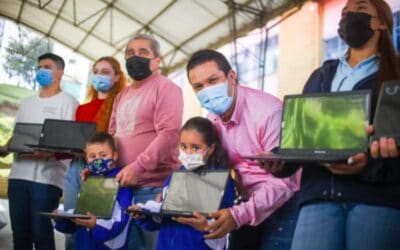 En Rionegro, instituciones educativas recibieron dotación de equipos tecnológicos
