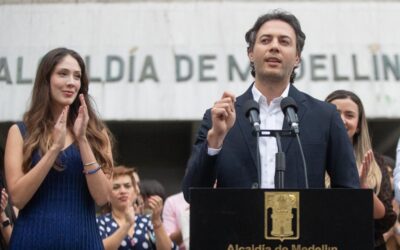 “Vamos a luchar hasta el último día contra las mafias que nos querían afuera. Los hemos derrotado con resultados”: Daniel Quintero