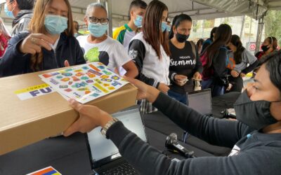 1.054 estudiantes de los corregimientos ya disfrutan de sus Computadores Futuro entregados por la Alcaldía de Medellín