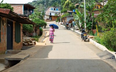 Con la construcción de tres nuevas vías mejoró la movilidad para más de 19.800 habitantes de la comuna 3-Manrique
