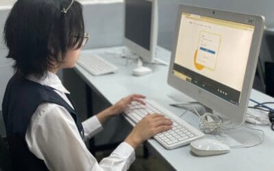 Con incentivos como bonos para compras y tabletas, 7.036 estudiantes de Medellín fortalecerán habilidades en inglés