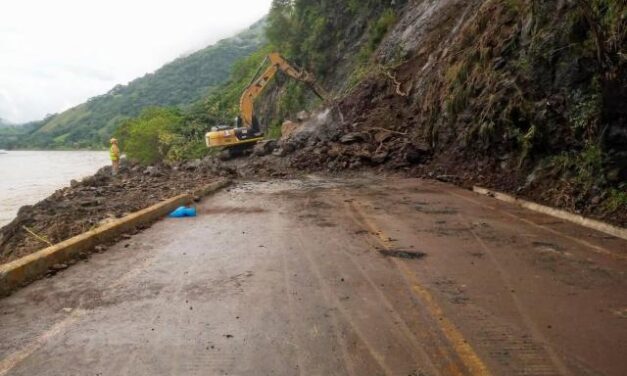 Las fuertes lluvias afectaron vías de tres subregiones de Antioquia