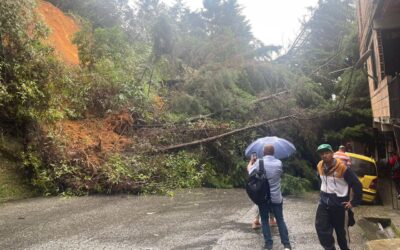 Dagrd y Cuerpo Oficial de Bomberos Medellín atendieron 17 emergencias por lluvias en la ciudad en las últimas horas