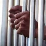 Fue enviado a la cárcel profesor acusado de abusar a 11 estudiantes en Ciudad Bolívar