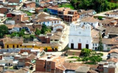 Cesan protestas de comunidad minera en Buriticá