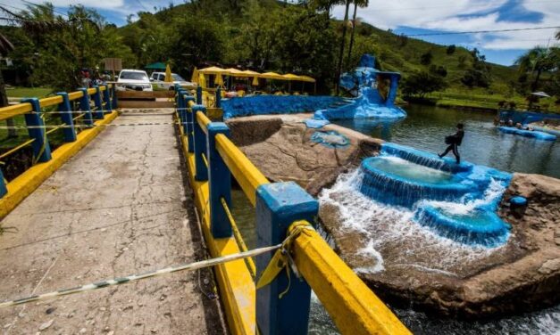 Cierre de puente en balneario amenaza la economía en Alejandría