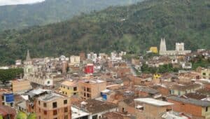 En Andes comenzó la operación para la reubicación del puente La Bodega