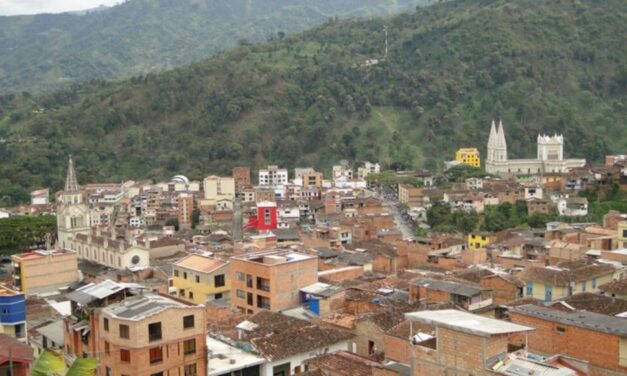 En Andes comenzó la operación para la reubicación del puente La Bodega