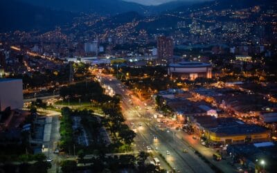 Para aportar a la mitigación del cambio climático, a partir del año 2035 en Medellín estará prohibida la venta de vehículos a gasolina