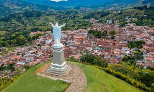 Jericó estrena Tanque de Almacenamiento de Agua Potable