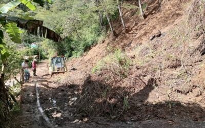 Continúan los trabajos en vías terciarias del municipio de Cañasgordas