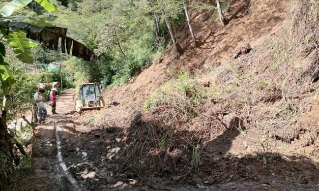 Continúan los trabajos en vías terciarias del municipio de Cañasgordas