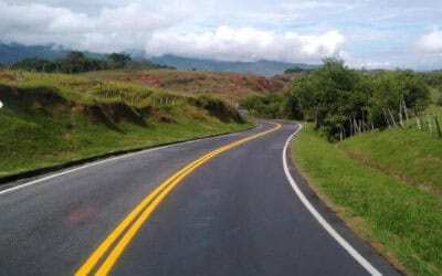 Continúan los asaltos sobre vía de Santa Fe de Antioquia