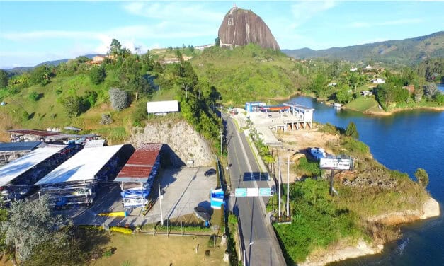La Gobernación de Antioquia y su Brigada Abrecaminos dieron apertura a la vía Marinilla – El Peñol