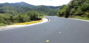 En el municipio de Anorí se realizó la pavimentación de la Vía El Limón, obra que permite desarrollo y progreso a la comunidad