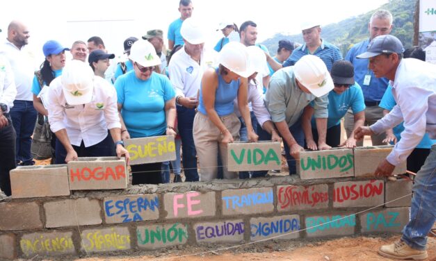 San Rafael recibió la Alegría de Servir, con importantes obras de infraestructura en vivienda y deporte