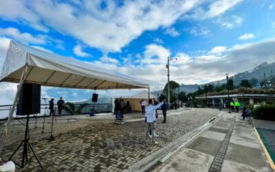 Con intervenciones en malla vial, luminarias, salud y educación avanza plan de choque en la comuna 1- Popular