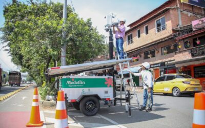 Con siete unidades en línea, avanza en Guayabal la instalación del primer escuadrón del Sistema Inteligente de Monitoreo Integral Móvil