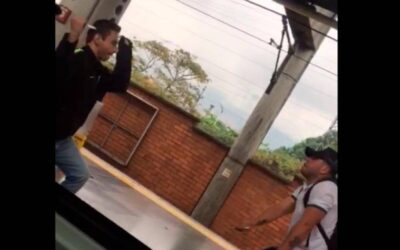 Dos hombres se sacaron cuchillo dentro de una estación del metro