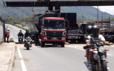 Continúan los bloqueos en las vías al Bajo Cauca