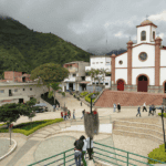 La fiesta del color llegó a Caicedo con Antioquia se pinta de Vida