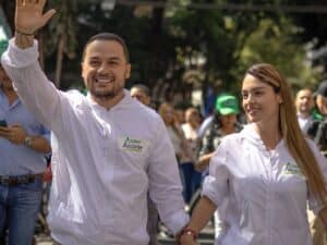 Alder Cruz oficializa su inscripción como candidato a la Alcaldía de Sabaneta en un acto histórico
