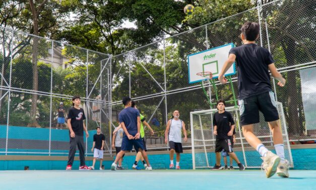 En Medellín se entrega tres nuevos escenarios deportivos renovados