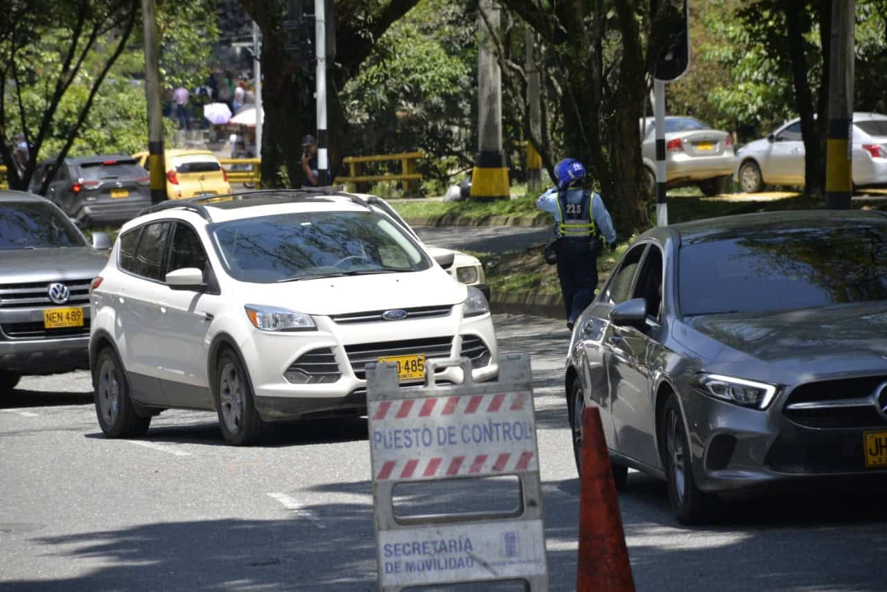 hibridos cierres viales Medellín