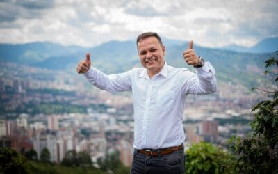 Juan Carlos Bustamante Propone Soluciones Integrales para los Desafíos de Salud en Sabaneta