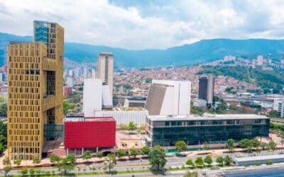 Repudio a Daniel Quintero y denuncia del mal estado de la secretaría de educación en Medellín