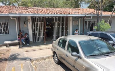 La Secretaría de Gestión del Riesgo de Bello inspecciona zonas afectadas tras sismo de 4.0 grados