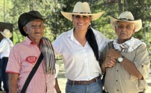 Celebran Día del Adulto Mayor en zonas rurales de Anzá