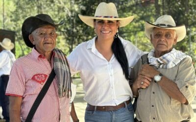 Celebran Día del Adulto Mayor en zonas rurales de Anzá