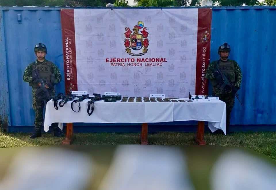 golpe a grupo armado
