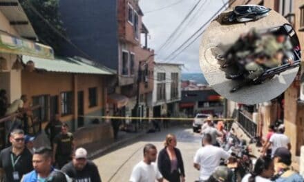 Ataque con granada deja tres policías heridos y dos agresores muertos en Remedios, Antioquia