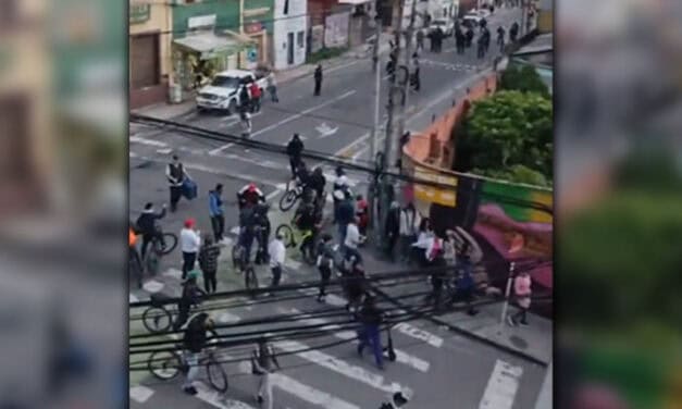 «Galán mandó el Undmo a familias que protestan por abuso sexual en Bogotá, pero hizo nada para proteger a los niños»