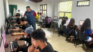 Guarne usa realidad virtual para enseñar educación vial a 1.000 estudiantes