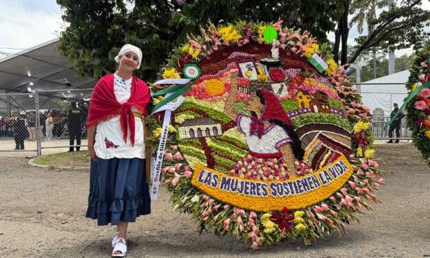 Mujeres silleteras llevaron mensajes sociales al desfile de Medellín