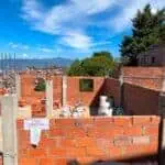 Medellín suspende seis obras ilegales en Camposanto