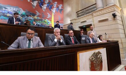 Presupuesto 2027 inicia su discusión en comisiones económicas del Congreso