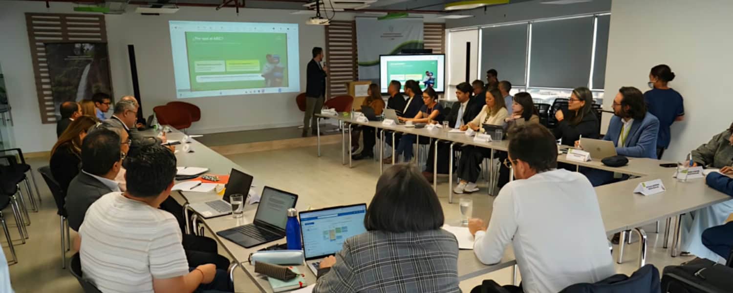 Equipo directivo de la ANLA durante la presentación de la agenda ABC en Bogotá