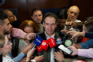 Medellín reporta 3.683 becas y créditos condonables y supera la meta del cuatrienio
